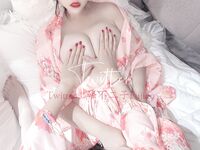 【深夜企划】极品模特【峰不二子】-露脸私拍流出199档次