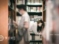 【深夜企劃】極品模特【懂小姐】-相親對象面前釋放天性