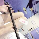 ปรมาจารย์ฝึกวงกลมตัวอักษร "Lao Zuo S" ฝึกเด็กผู้หญิงหลายคนให้ถูกกักขัง เผยให้เห็นพวกเธอในป่าอย่างสมบูรณ์ และพ่นน้ำในป่า