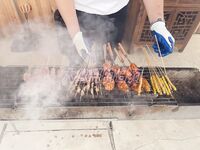 最新10月无水首发！魔都绿帽调教博主【大鸟哥的母狗】推特福利，极品淫妻，可乐灌肠肛门内射叠罗汉3P黑人群P