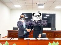 最新10月无水首发！魔都绿帽调教博主【大鸟哥的母狗】推特福利，极品淫妻，可乐灌肠肛门内射叠罗汉3P黑人群P