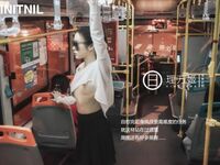 【深夜企劃】極品模特【理萬姬】-公交車露出