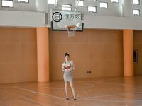 【深夜企劃】極品模特【理萬姬】-放課後の女教師（上集）