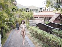 【深夜企劃】極品模特【理萬姬】-溫泉景區真空露出（上集）