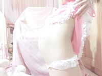 宅男福利，推特瘦瘦的白虎清純小嫩妹【原野小年】收費私拍，制服臉穴同框紫薇，看錶情很敏感受不了