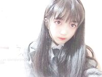 宅男福利，推特瘦瘦的白虎清純小嫩妹【原野小年】收費私拍，制服臉穴同框紫薇，看錶情很敏感受不了