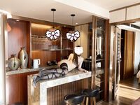 Mengkhususkan diri dalam gaya yang terbaik [Gaya Bising] Yang menarik dengan kontras badan yang terbaik digunakan sebagai kondom ayam oleh ayah ayam besar, dan jalang digunakan sebagai tandas untuk bar ayam besar.