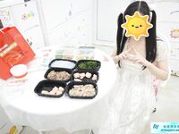 清纯母狗小萝莉【冰凌紫萱】JK小萝莉竟被黑鬼爆操？直呼暴殄天物！清纯小萝莉3P被大黑屌抱起来操