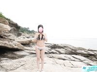 清纯母狗小萝莉【冰凌紫萱】JK小萝莉竟被黑鬼爆操？直呼暴殄天物！清纯小萝莉3P被大黑屌抱起来操