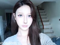 Selebriti internet yang tampan TS [Don’t Touch My Fairy Rod] Makan ayam jantan dan bersetubuh di luar dalam pelbagai posisi dengan ekspresi lucah