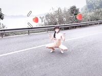 【Y醬醬醬】清純反差蘿莉，可愛人形母狗，徹底母犬化，露出，奶頭穿刺，灌腸，戶外放尿