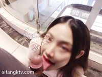 超美反差女神【Exhib Master】天花板级尤物女神大胆露出，高挑的身材超高颜值外人眼中的女神私下就是一只欠操的骚母狗