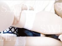 ในปี 2002 เด็กสาวเสือขาวจากซีอาน [ringorange02] แตกต่างอย่างมาก เธอถูกเปิดเผยกลางแจ้งและเปิดเผยช่องคลอดของเธออย่างกล้าหาญ เธอยังคงถูกพี่ชายอ้วนระยำต่อไป