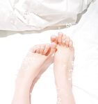 ในปี 2002 เด็กสาวเสือขาวจากซีอาน [ringorange02] แตกต่างอย่างมาก เธอถูกเปิดเผยกลางแจ้งและเปิดเผยช่องคลอดของเธออย่างกล้าหาญ เธอยังคงถูกพี่ชายอ้วนระยำต่อไป