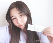 【举牌圈】高质量尺度露脸举牌嫩妹流出珍藏版【高颜值55人斩】掰穴，自慰，调教