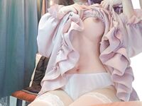 喵小吉閨蜜【TiTi鈦合金】公廁露出，路邊K房露出，素人自拍，三點全露