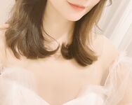 Manfaat tanpa air terkini untuk bulan Oktober! Twitter kontras pandangan berskala besar isteri haiwan betina [Slut Xin'er], menunjukkan segala-galanya tentang makan ayam, jilat telur dan menghisap air mani