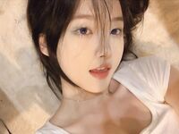 Selfie view of jennyjoice, the super anchor of Station S