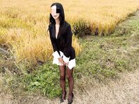 海角社區人氣姐弟亂倫大神【會噴水的親姐姐】新作 網吧調教姐姐自慰，電擊陰蒂差點蹦起來，再拉到女廁所玩尿內射