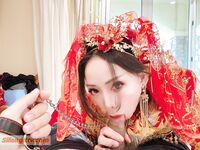 [Tutu_Xiuhe_tu521125] ウェディングドレスで中出し、男子トイレでオーラルセックス、おしっこ、制服、露出、コントラストビッチ、二人組