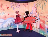 [Tutu_Xiuhe_tu521125] ウェディングドレスで中出し、男子トイレでオーラルセックス、おしっこ、制服、露出、コントラストビッチ、二人組