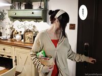 巨乳福利姬@yura0v0yura 真人漫画风视图作合集2