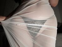 人氣肥臀網紅@olive_emmm 尺度私拍視圖6套新作 - 薄紗白