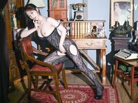 Jie Mi - 甘くてしょっぱい巨乳の Jie Mi は、今度は射精できないほど充血してほしいと考えています。 