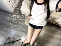 丝足网红@饭鹿鹿鹿痴微密圈视图