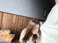 바이두 클라우드 유출: 완벽한 몸매의 인터넷 스타와 그녀의 스폰서 사이의 비밀이 공개