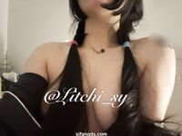 推特超美白虎美妞【Litchi_sy】520门槛福利超嫩