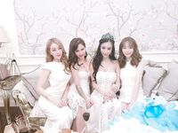 【2025年新流泄密】演员，模特，百万粉丝网红【孟晓艺】福利视图流出，金主的母狗，吃鸡啪啪表情销魂