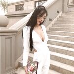 【2025年新流泄密】演员，模特，百万粉丝网红【孟晓艺】福利视图流出，金主的母狗，吃鸡啪啪表情销魂