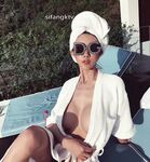 【2025年新流泄密】演员，模特，百万粉丝网红【孟晓艺】福利视图流出，金主的母狗，吃鸡啪啪表情销魂