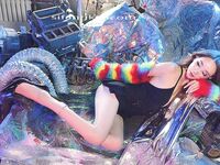 【2025年新流泄密】演员，模特，百万粉丝网红【孟晓艺】福利视图流出，金主的母狗，吃鸡啪啪表情销魂