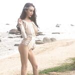 【2025年新流泄密】演员，模特，百万粉丝网红【孟晓艺】福利视图流出，金主的母狗，吃鸡啪啪表情销魂