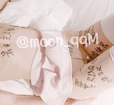 White tiger pink hole loli "fox bone moon_qqM" outdoors exposed super tender pussy masturbating out white juice, fat and tender white tiger tender B eager to be fucked by big cock daddy