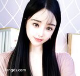 【2025年新流】深圳中越混血网红【波多野】视图福利，高颜值外围名媛，有钱人的玩物