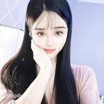 【2025年新流】深圳中越混血网红【波多野】视图福利，高颜值外围名媛，有钱人的玩物