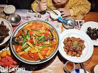 【2025年新流】深圳中越混血网红【波多野】视图福利，高颜值外围名媛，有钱人的玩物