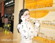 【2025年新流】深圳中越混血网红【波多野】视图福利，高颜值外围名媛，有钱人的玩物