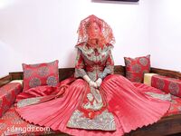 劲爆反差性感尤物『兔兔』及其闺蜜VIP群秀禾群婚纱露脸口交啪啪，唯美性感婚纱新娘超级反差完整版福利①