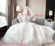 劲爆反差性感尤物『兔兔』及其闺蜜VIP群秀禾群婚纱露脸口交啪啪，唯美性感婚纱新娘超级反差完整版福利①