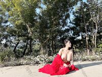 劲爆反差性感尤物『兔兔』及其闺蜜VIP群秀禾群婚纱露脸口交啪啪，唯美性感婚纱新娘超级反差完整版福利①