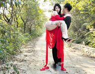 劲爆反差性感尤物『兔兔』及其闺蜜VIP群秀禾群婚纱露脸口交啪啪，唯美性感婚纱新娘超级反差完整版福利①