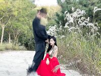 劲爆反差性感尤物『兔兔』及其闺蜜VIP群秀禾群婚纱露脸口交啪啪，唯美性感婚纱新娘超级反差完整版福利①