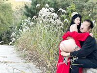 劲爆反差性感尤物『兔兔』及其闺蜜VIP群秀禾群婚纱露脸口交啪啪，唯美性感婚纱新娘超级反差完整版福利①