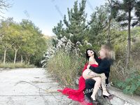 劲爆反差性感尤物『兔兔』及其闺蜜VIP群秀禾群婚纱露脸口交啪啪，唯美性感婚纱新娘超级反差完整版福利①