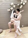 劲爆反差性感尤物『兔兔』及其闺蜜VIP群秀禾群婚纱露脸口交啪啪，唯美性感婚纱新娘超级反差完整版福利①