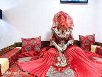 劲爆反差性感尤物『兔兔』及其闺蜜VIP群秀禾群婚纱露脸口交啪啪，唯美性感婚纱新娘超级反差完整版福利①